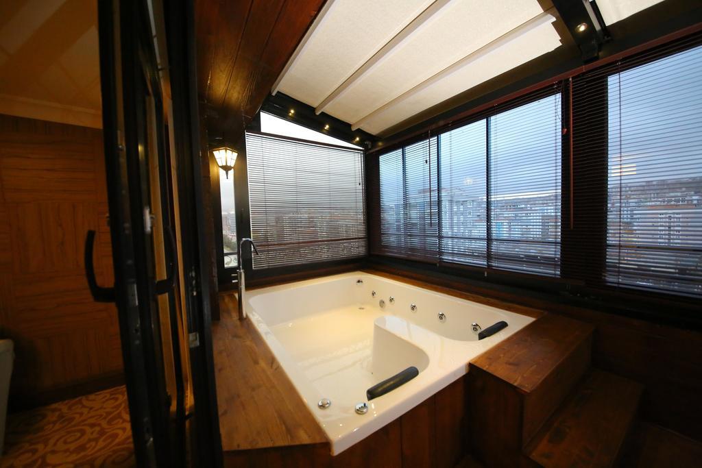סאמסון My Suit Residence & Hotel מראה חיצוני תמונה